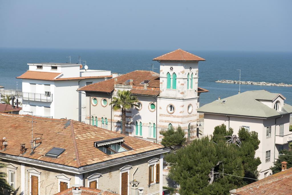 Hotel Gabbiano Porto San Giorgio Luaran gambar